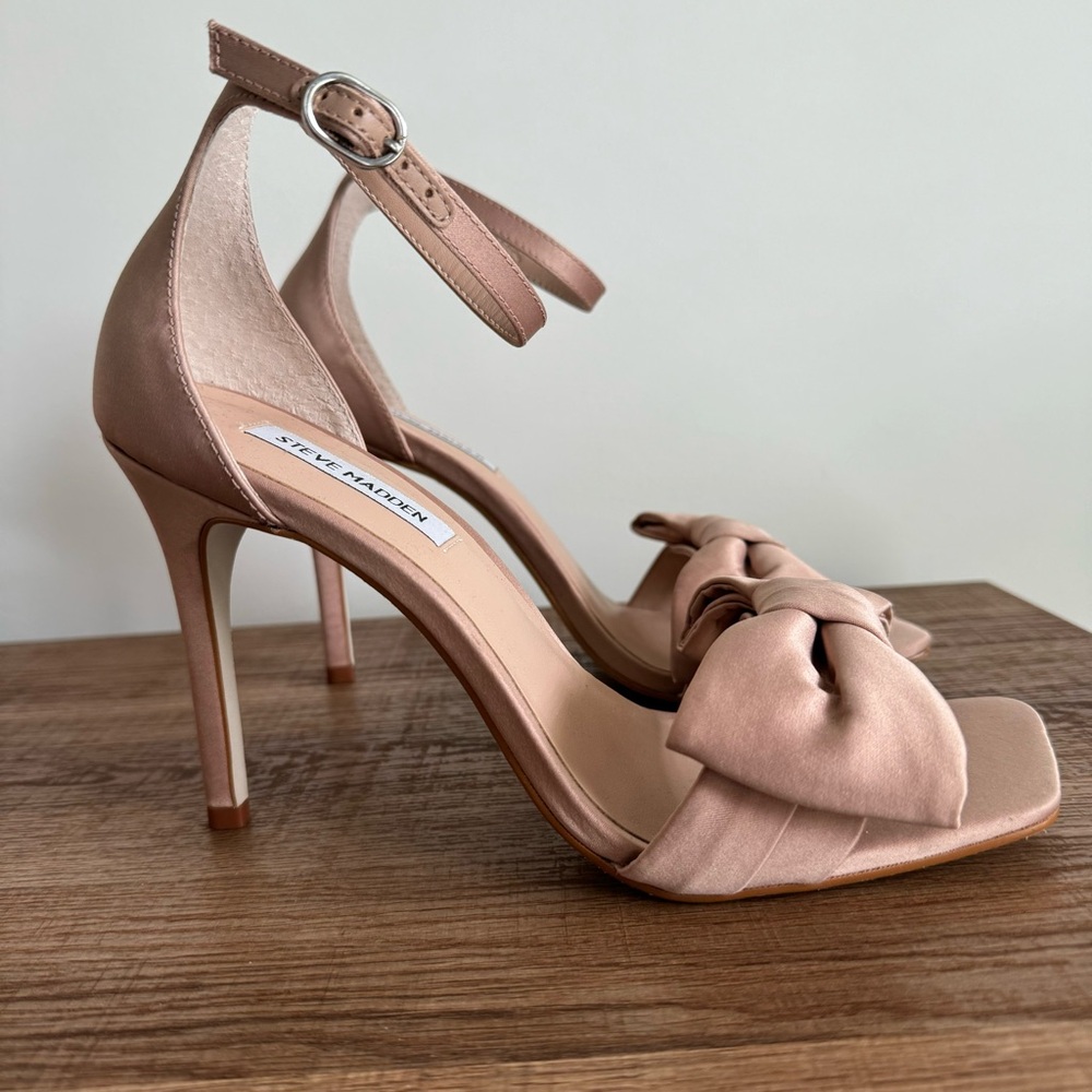 Steve Madden - Women's Trusty Heeled Sandal in Blush Satin size 9 - Picture 8 of 15